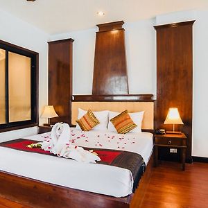Deluxe Double Room Pool Access